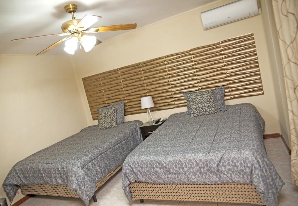 Hotel Boutique Valverde Cumbres De La Escalon Mejicanos Phòng bức ảnh