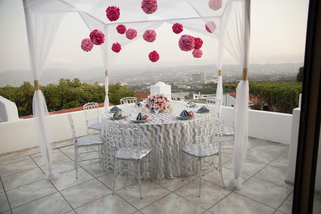 Hotel Boutique Valverde Cumbres De La Escalon Mejicanos Ngoại thất bức ảnh