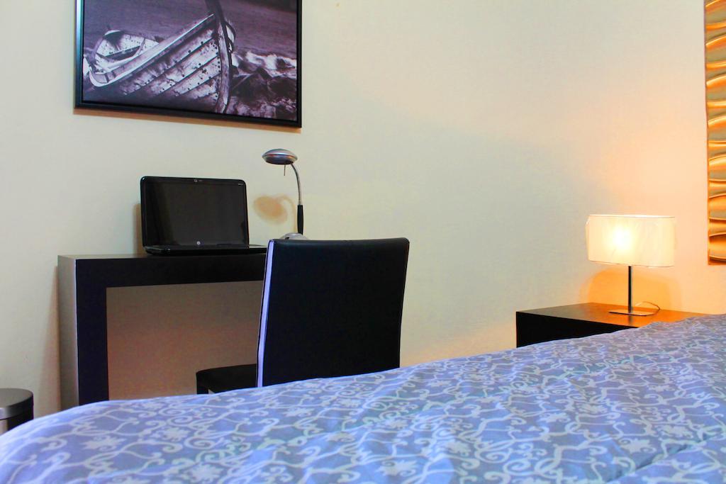 Hotel Boutique Valverde Cumbres De La Escalon Mejicanos Phòng bức ảnh