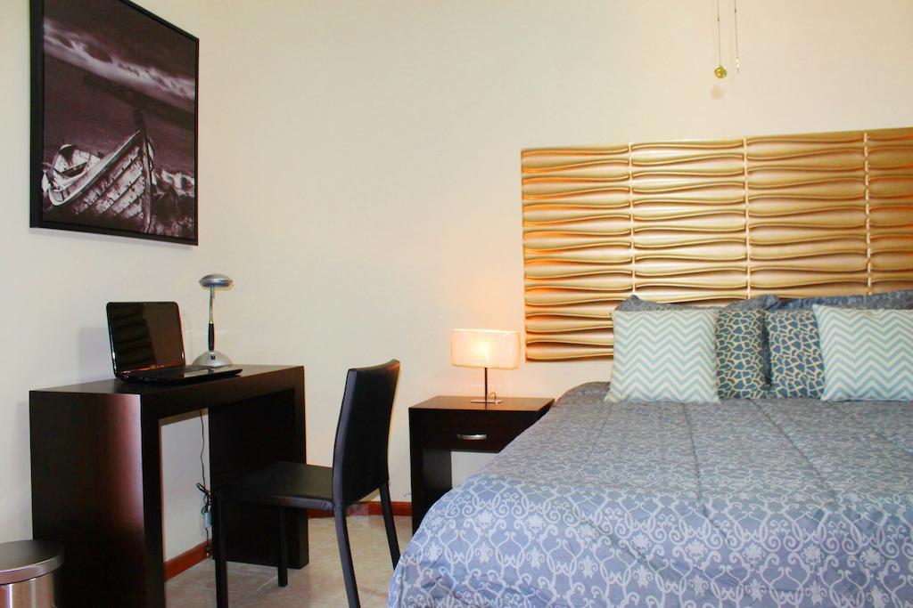 Hotel Boutique Valverde Cumbres De La Escalon Mejicanos Phòng bức ảnh