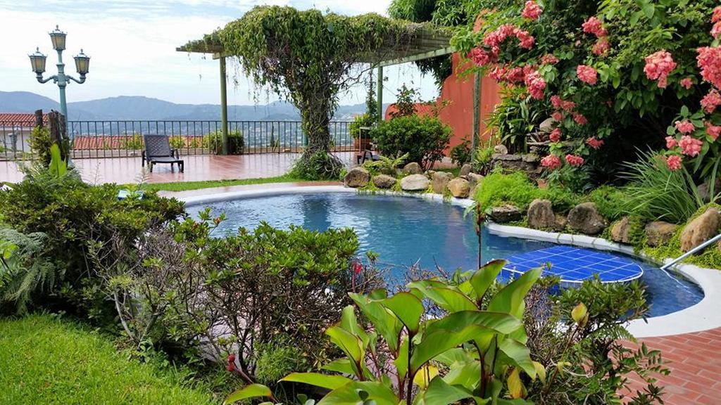 Hotel Boutique Valverde Cumbres De La Escalon Mejicanos Ngoại thất bức ảnh